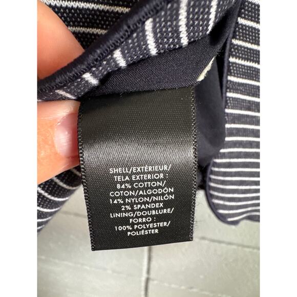 Women's Ann Taylor Birdseye Knit Striped Pearl Blazer size 12 Nautical Preppy - Picture 5 of 5